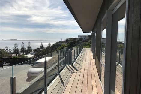 Photo of property in 11 Te Awakura Terrace, Mount Pleasant, Christchurch, 8081