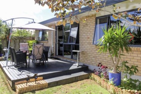 Photo of property in 17a Exeter Street, Brooklands, New Plymouth, 4310