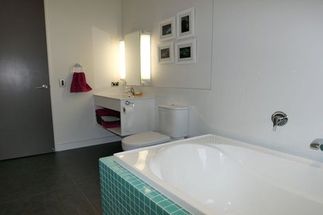 Photo of property in 118 Ngarara Road, Waikanae, 5036