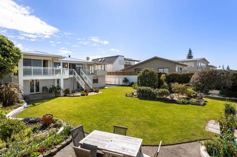 Photo of property in 112 Tangaroa Road, Whangamata, 3620