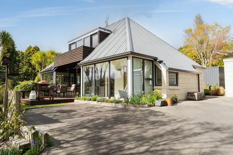 Photo of property in 27 Garden Place, Glenleith, Dunedin, 9010