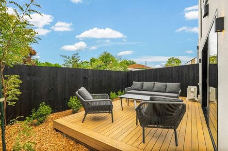 Photo of property in 2/78 Wildberry Street, Woolston, Christchurch, 8023