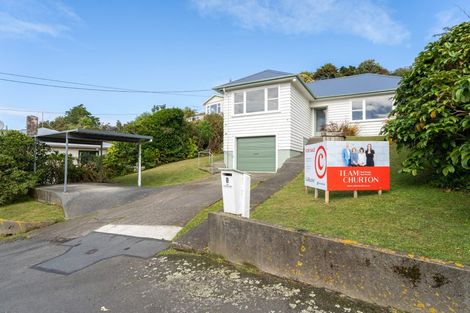 Photo of property in 1 Broderick Crescent, Johnsonville, Wellington, 6037