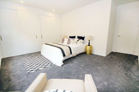 Photo of property in 21 Moller Street, Beach Haven, Auckland, 0626