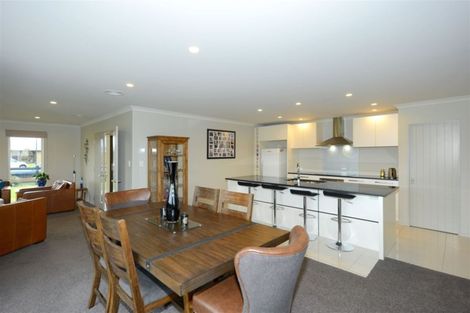 Photo of property in 2 Binyon Place, Rolleston, 7614