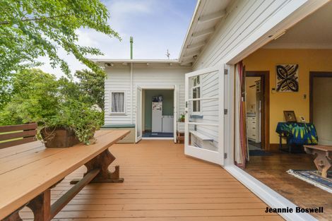 Photo of property in 38 Argyle Avenue, Takaro, Palmerston North, 4410