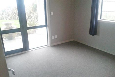 Photo of property in 54 Arahiwi Grove, Tirohanga, Lower Hutt, 5010