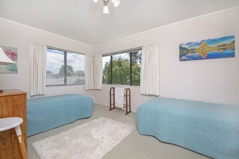 Photo of property in 1/238 Cascades Road, Botany Downs, Auckland, 2010