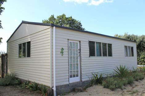 Photo of property in 23 Blue Gum Lane, Kerikeri, 0293
