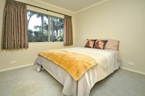 Photo of property in 43 Blackwood Drive, Wattle Downs, Auckland, 2103