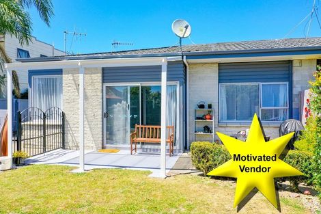 Photo of property in 2/77 Goulstone Road, Whakatane, 3120