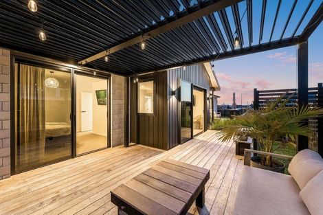 Photo of property in 1 Chrysler Street, Papamoa, 3118