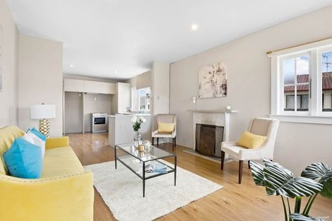 Photo of property in 71 Pah Road, Papatoetoe, Auckland, 2025