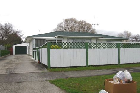 Photo of property in 58 Acacia Street, Kelvin Grove, Palmerston North, 4414