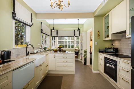 Photo of property in 425 Muritai Road, Eastbourne, Lower Hutt, 5013