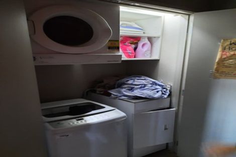 Photo of property in 16/2 Onslow Road, Khandallah, Wellington, 6035