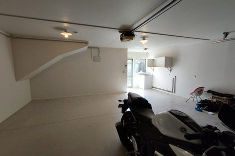 Photo of property in 19 Merriefield Avenue, Forrest Hill, Auckland, 0620