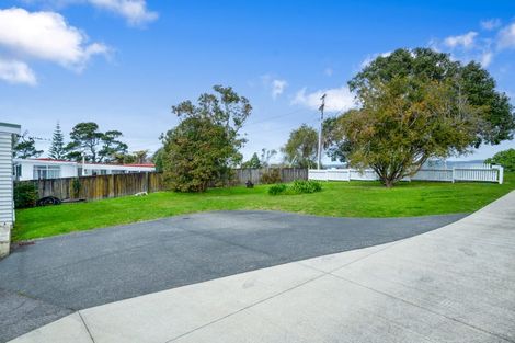 Photo of property in 85 Don Buck Road, Massey, Auckland, 0614
