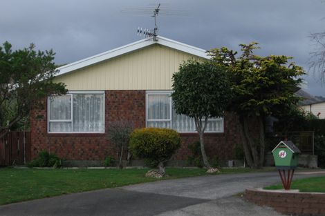 Photo of property in 44 Rimu Street, Waikanae, 5036