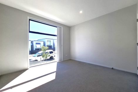 Photo of property in 79 Huri Street, Mangere Bridge, Auckland, 2022