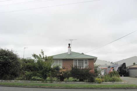 Photo of property in 100a Mcmurdo Street, Tinwald, Ashburton, 7700
