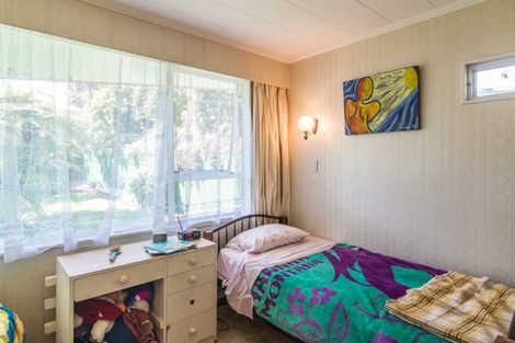 Photo of property in 311 Te Moana Road, Waikanae, 5036