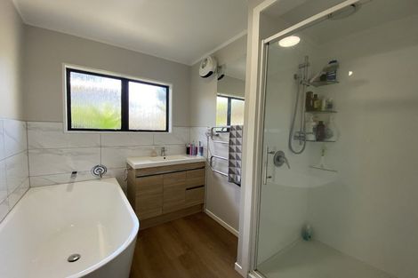 Photo of property in 18b Cumberland Crescent, Welcome Bay, Tauranga, 3112