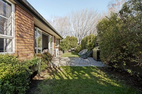 Photo of property in 2/18 Barnes Road, Redwood, Christchurch, 8051