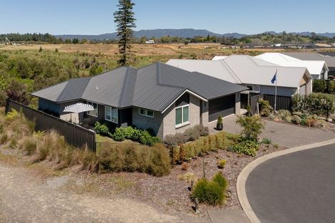 Photo of property in 30 Kauri Lane, Omokoroa, 3114