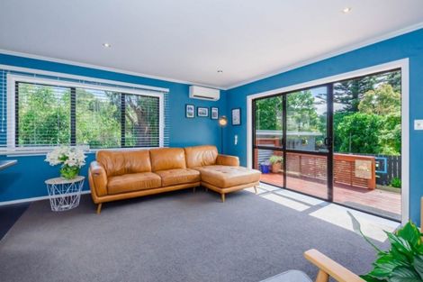 Photo of property in 3b Campion Road, Waikanae Beach, Waikanae, 5036