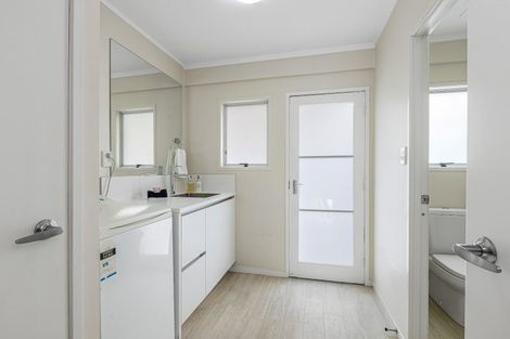 Photo of property in 3/252 Hibiscus Coast Highway, Orewa, 0931
