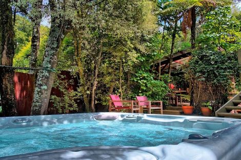 Photo of property in 28 Latitude Close, Whitby, Porirua, 5024