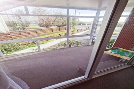 Photo of property in 150 Mokoia Road, Chatswood, Auckland, 0626