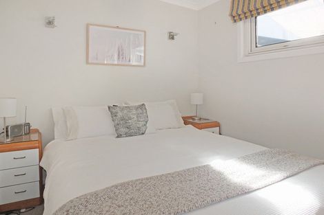 Photo of property in 3 Kent Terrace, Foxton Beach, Foxton, 4815
