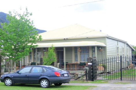 Photo of property in 1 Seddon Street, Te Aroha, 3320