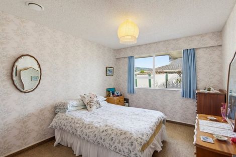 Photo of property in 43 Belvedere Avenue, Waikanae, 5036