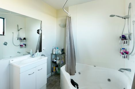 Photo of property in 11a Polstead Road, Stoke, Nelson, 7011