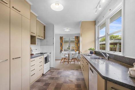 Photo of property in 10 Findlay Street, Tawa, Wellington, 5028