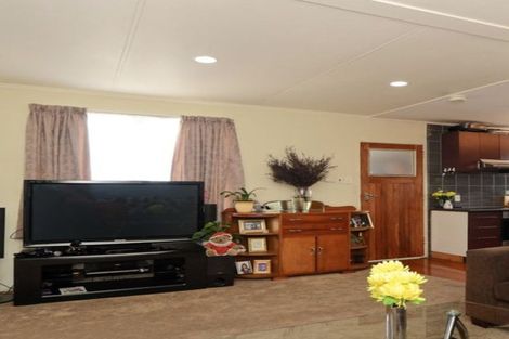 Photo of property in 9 Hedley Road, Wesley, Auckland, 1041