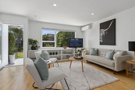 Photo of property in 3/179 Victoria Road, Devonport, Auckland, 0624