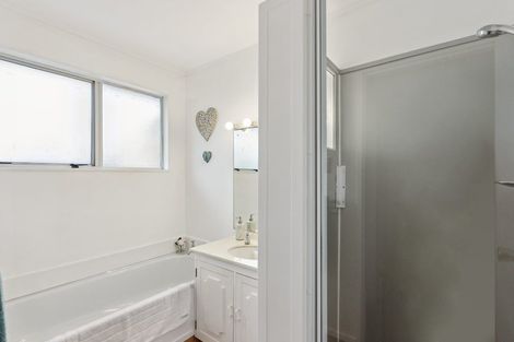 Photo of property in 1/17 Anaru Street, Raumati Beach, Paraparaumu, 5032