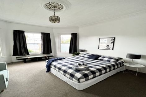 Photo of property in 22 West End Road, Herne Bay, Auckland, 1022