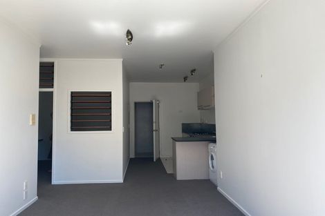 Photo of property in 2a/10 Crummer Road, Grey Lynn, Auckland, 1021