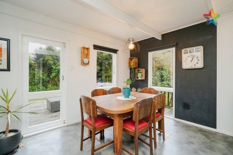 Photo of property in 84 Ruru Avenue, Otatara, Invercargill, 9879