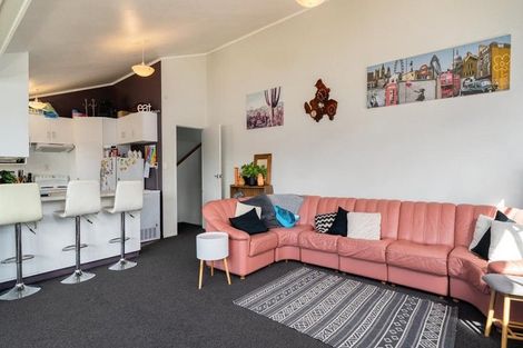 Photo of property in 144 Karewa Parade, Papamoa Beach, Papamoa, 3118