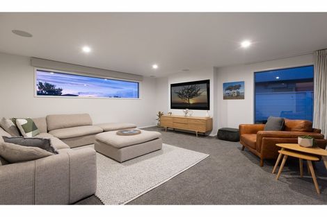 Photo of property in 19 Awatira Drive, Papamoa Beach, Papamoa, 3118