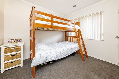 Photo of property in 2/1 Bledisloe Street, Papatoetoe, Auckland, 2104