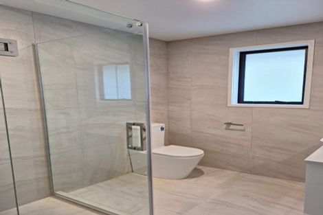 Photo of property in 20 Lyn Street, Lynmouth, New Plymouth, 4310