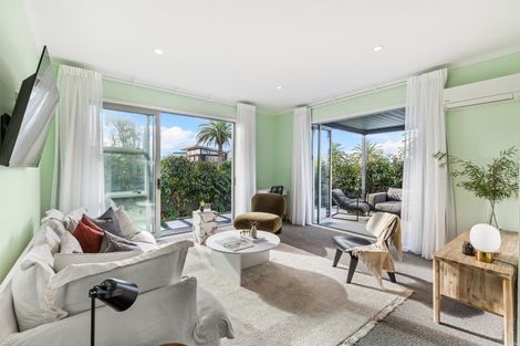 Photo of property in 61 Buckley Avenue, Hobsonville, Auckland, 0616