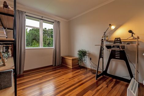 Photo of property in 132 Limbrick Street, Terrace End, Palmerston North, 4410